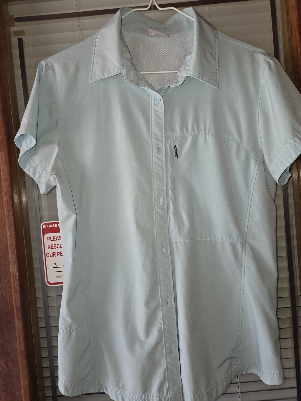 Columbia Light Blue Short Sleeve Button-Up Shirt